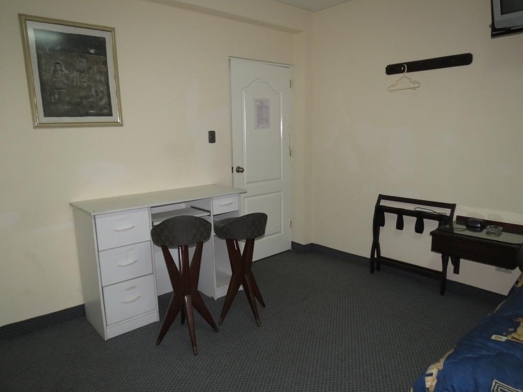 Hotel Plaza Mayor リマ 部屋 写真
