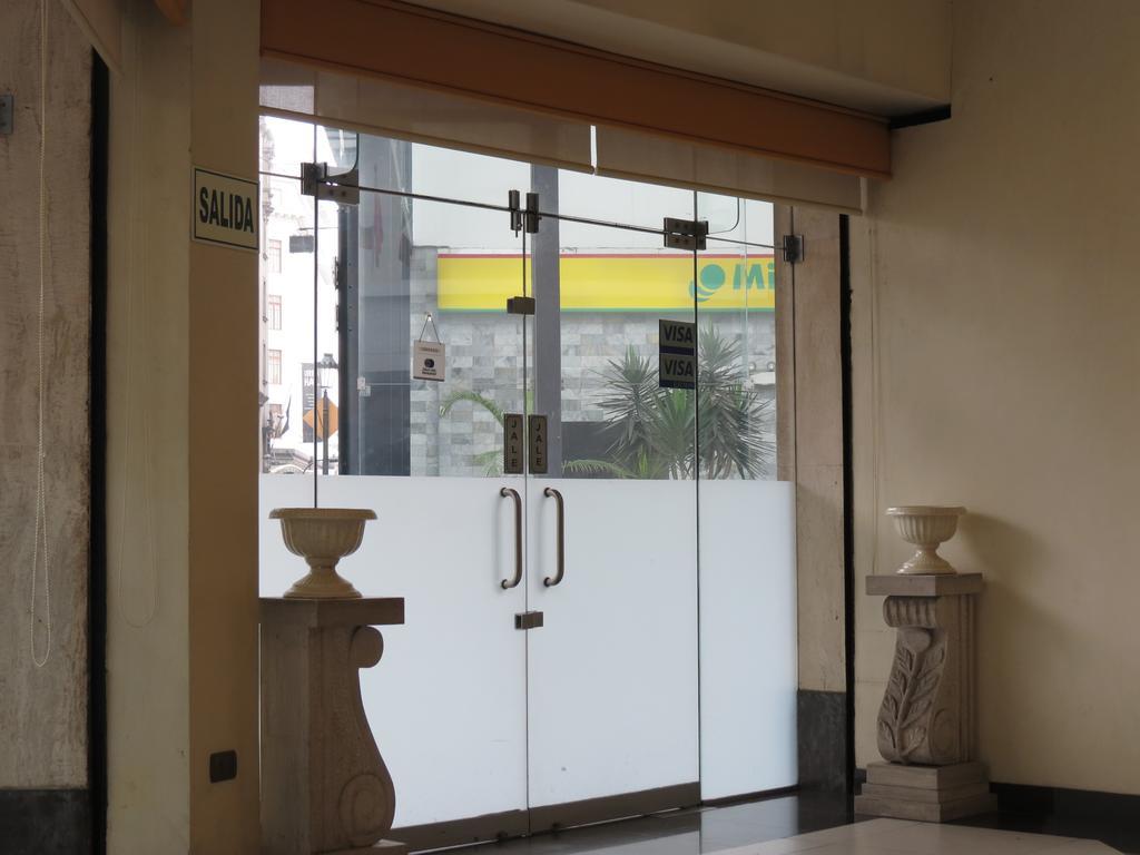 Hotel Plaza Mayor リマ エクステリア 写真